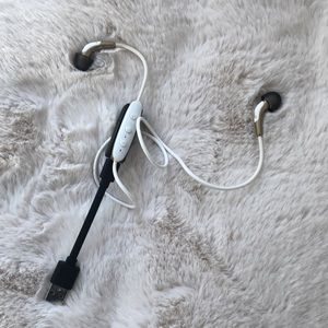 Jaybird wireless earphones